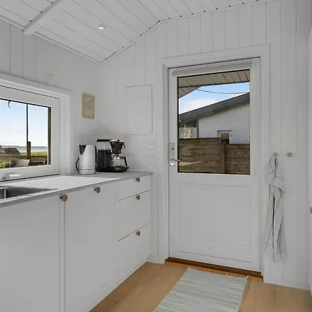 Stunning In Bjert With 2 Bedrooms And Wifi 2 Prázdninový dům